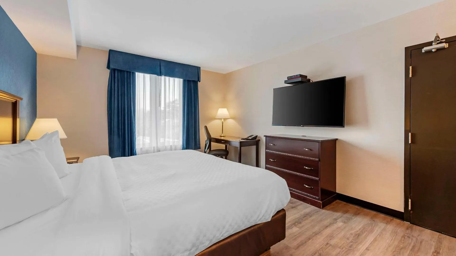 Quality Inn Ottawa 2*,  Canadá